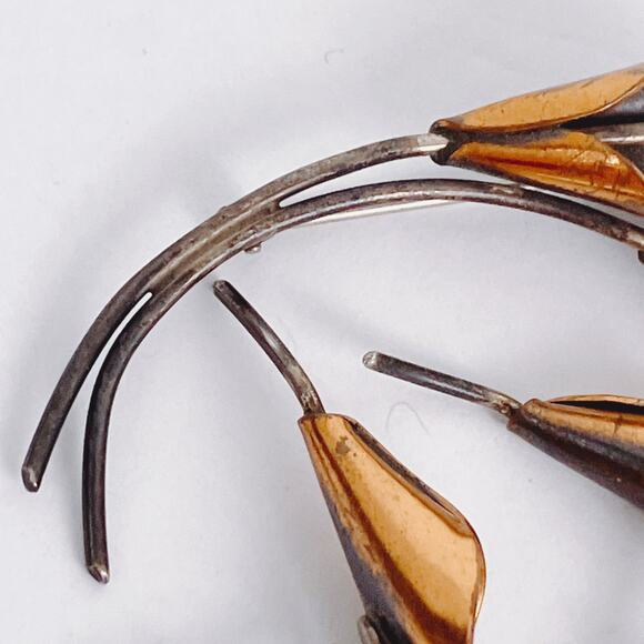 Vintage Signed Stuart Nye Sterling Copper Calla Lily Brooch Earrings Set - Picture 7 of 10